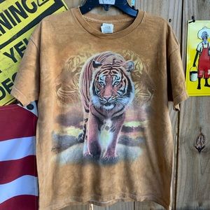 COPY - Vintage 2004 the Mountain Tiger T-shirt Size Youth XL like Adult Size S